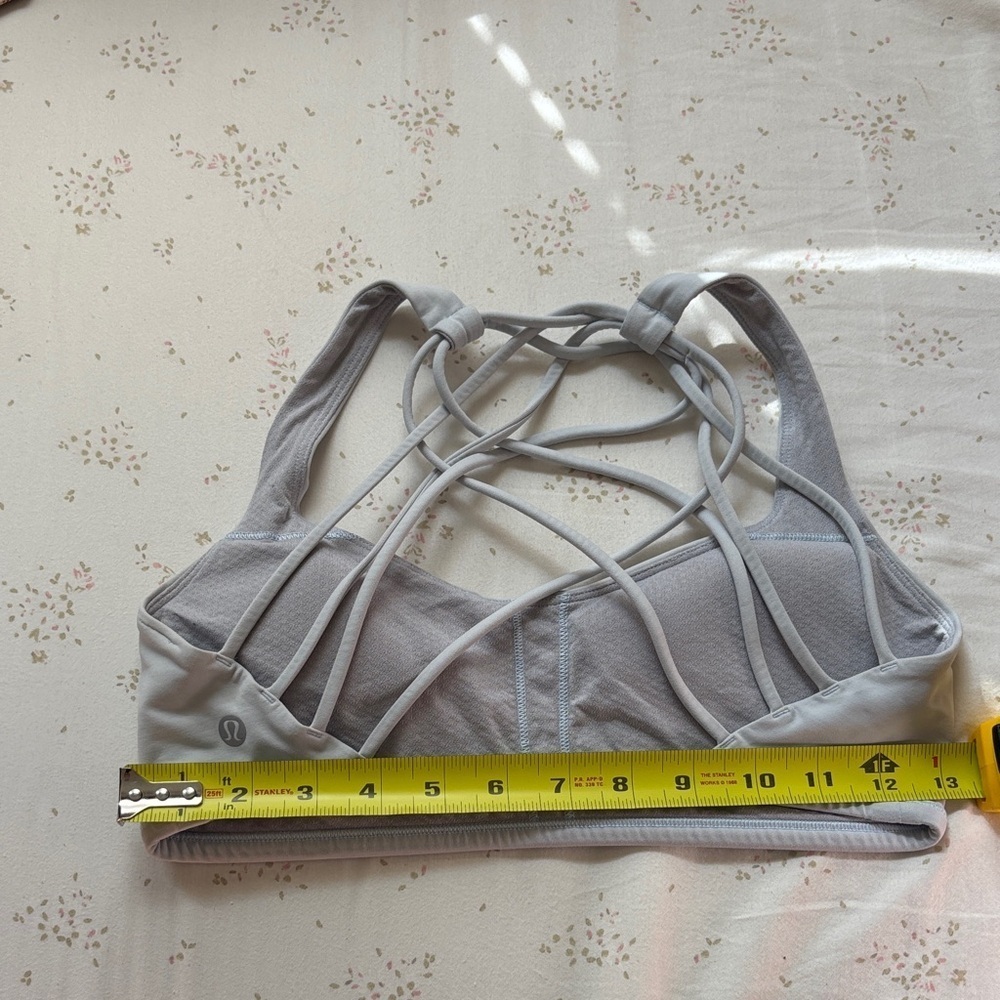 lululemon athletica Light Gray Crisscross Sports Bra